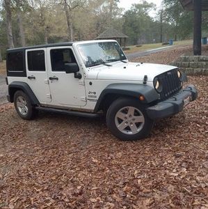 Meet your Posher, Connie